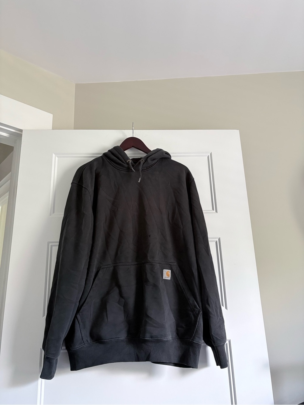 Carhartt Black Pullover Hoodie - Men's Workwear sz medium rain defender - Picture 3 of 8